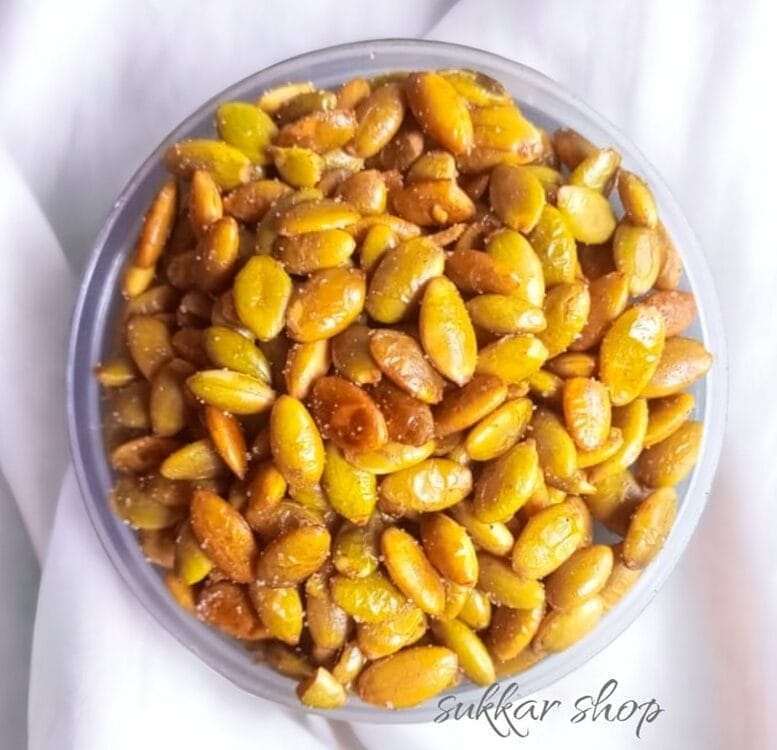 vaja-kumrar-bij মিষ্টিকুমড়ার বিচি ভাজা - Image 1